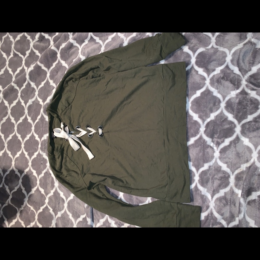 A.N.A long sleeve with tie in front size XS